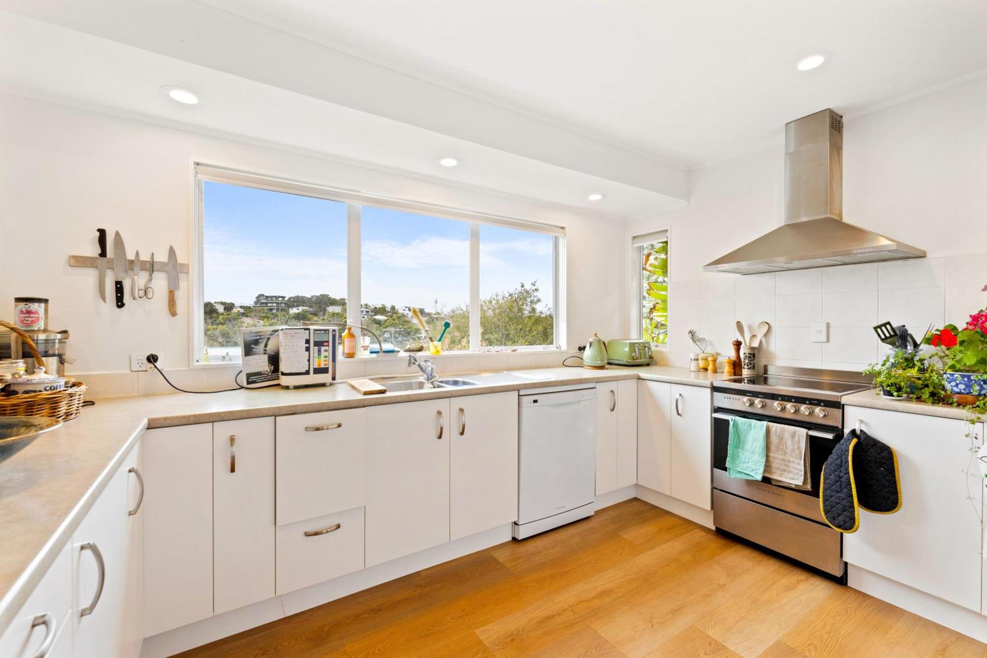 Peaceful Oasis In The Heart Of Stanmore Bay Whangaparaoa Exterior photo