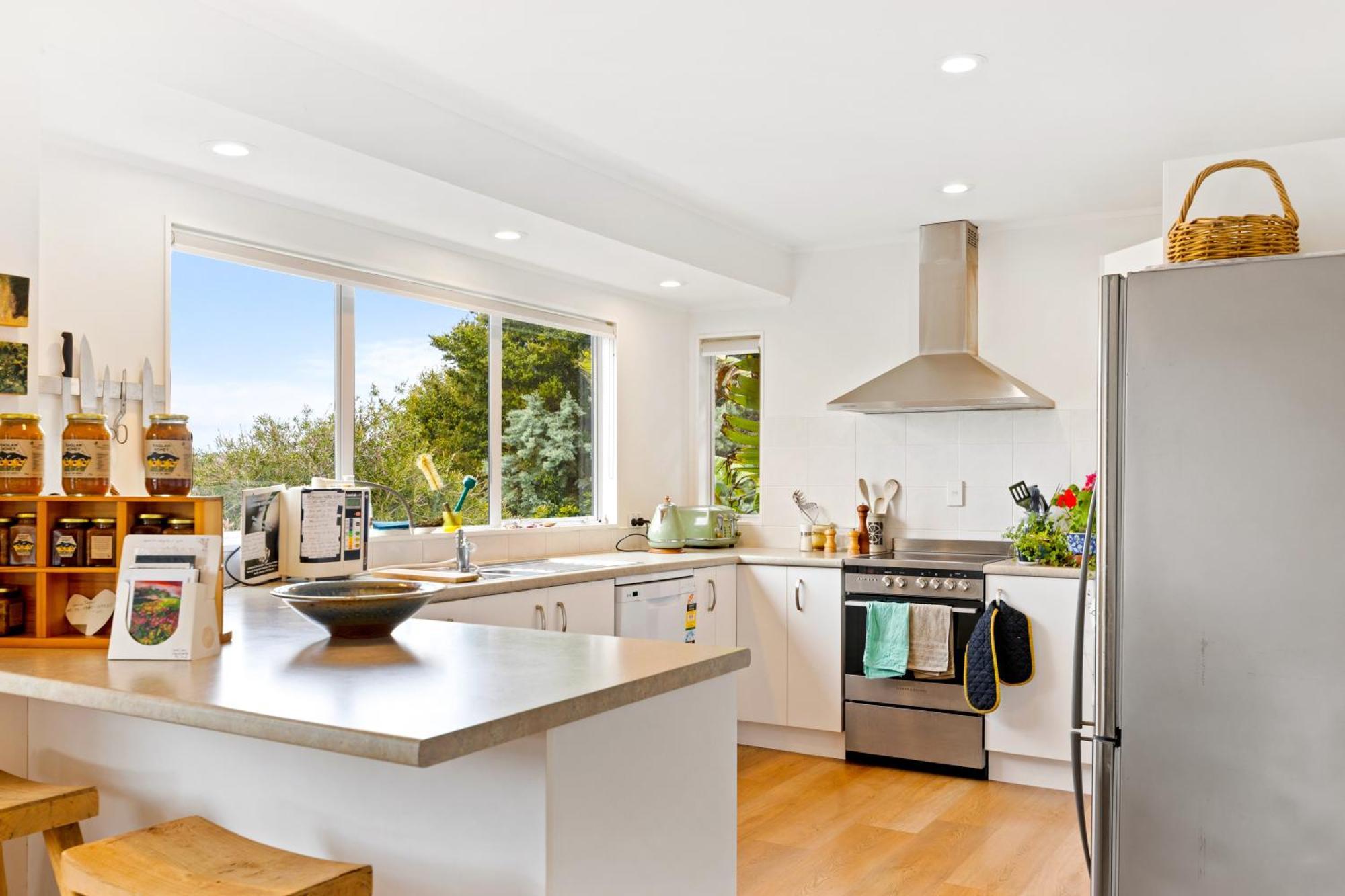 Peaceful Oasis In The Heart Of Stanmore Bay Whangaparaoa Exterior photo